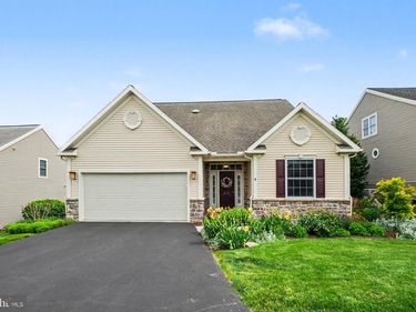 403 WESTBURY DRIVE, WYOMISSING, PA 19610