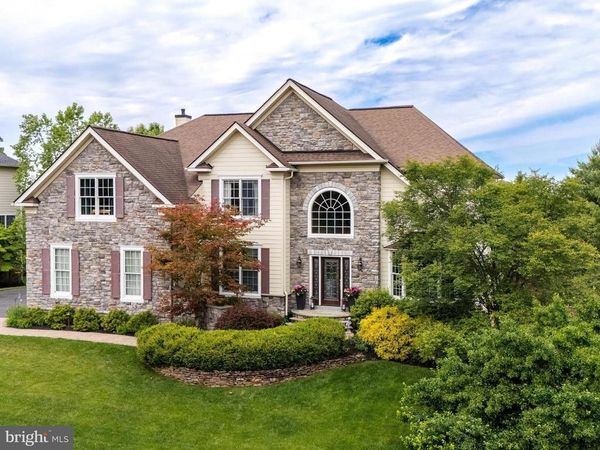 23 L'ENFANT COURT, GLEN MILLS, PA 19342
