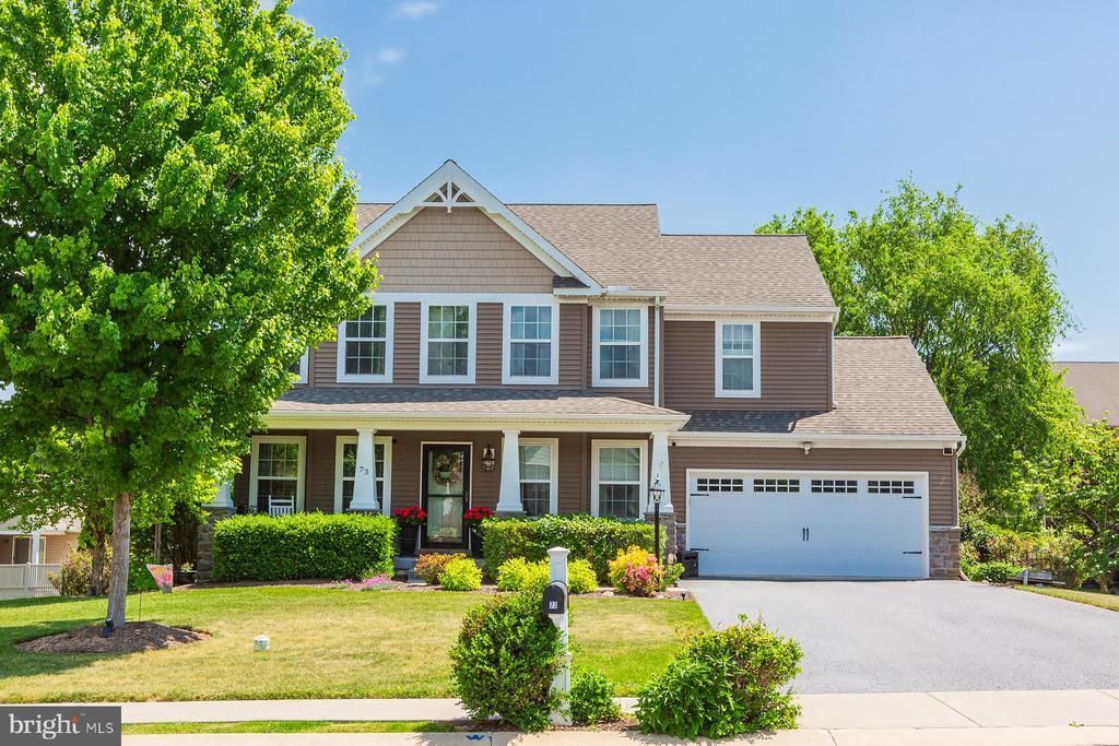 73 COUNTRY SIDE LANE , LEOLA, PA 17540