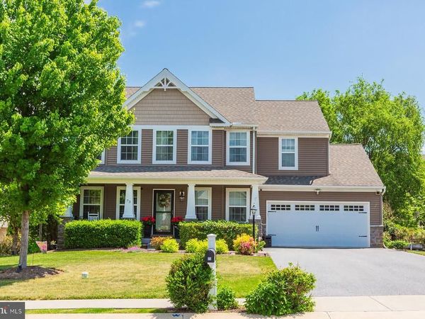 73 COUNTRY SIDE LANE , LEOLA, PA 17540