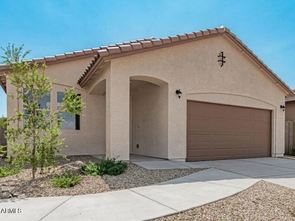 18181 W AVENIDA DEL SOL Drive, Surprise, AZ 85387