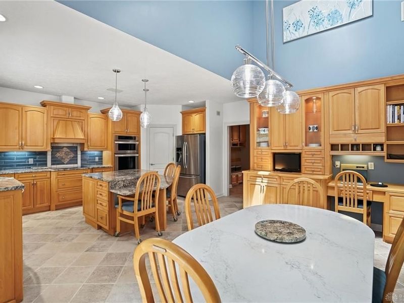 7277 Southview Court Court, Clearcreek Township, OH 45066 Photo 22