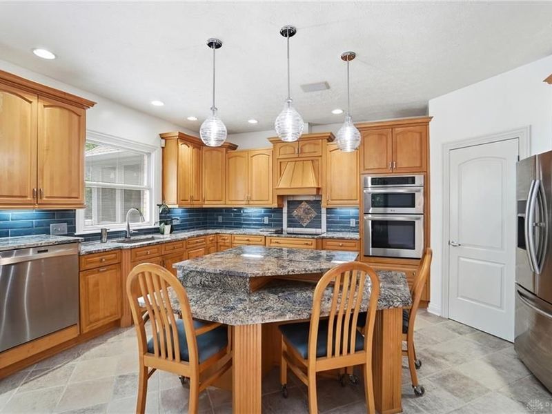7277 Southview Court Court, Clearcreek Township, OH 45066 Photo 25