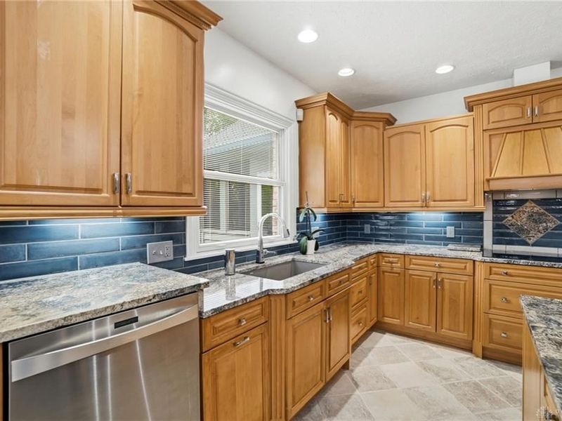 7277 Southview Court Court, Clearcreek Township, OH 45066 Photo 29