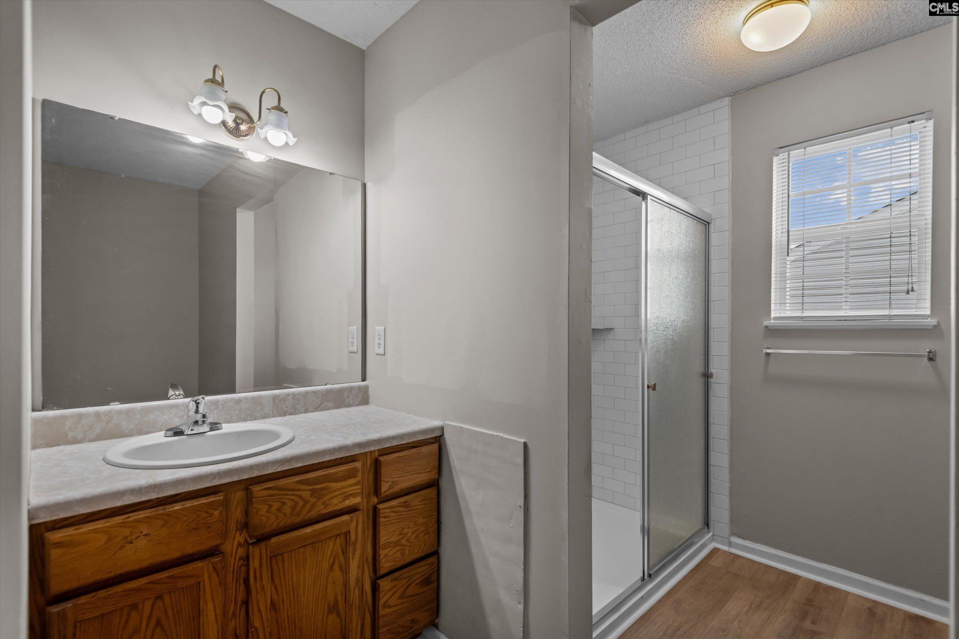 5 Sterling Ridge Court  Photo 17