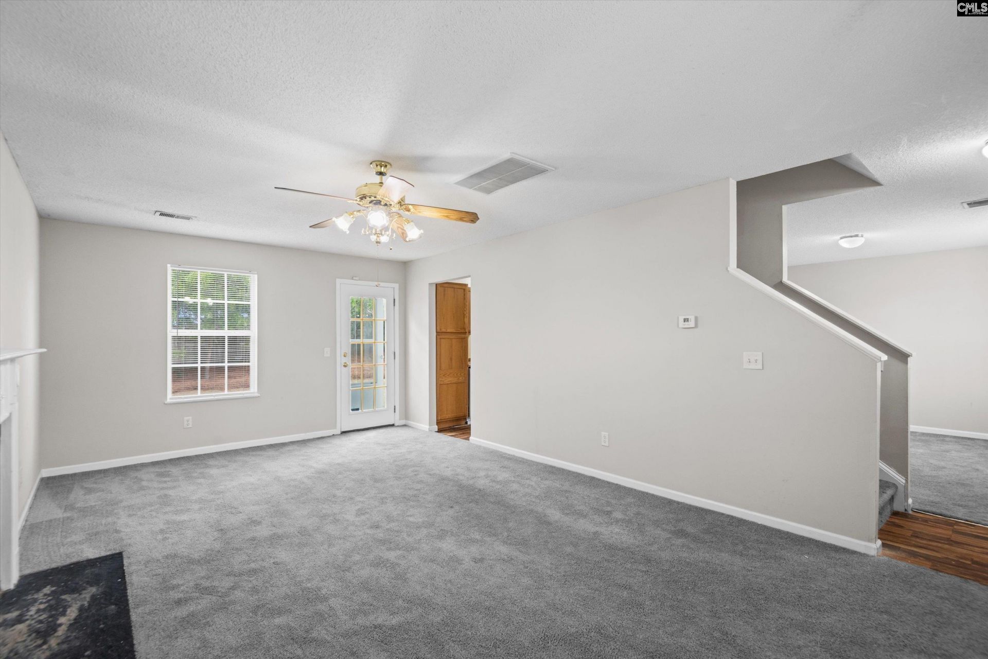 5 Sterling Ridge Court  Photo 4