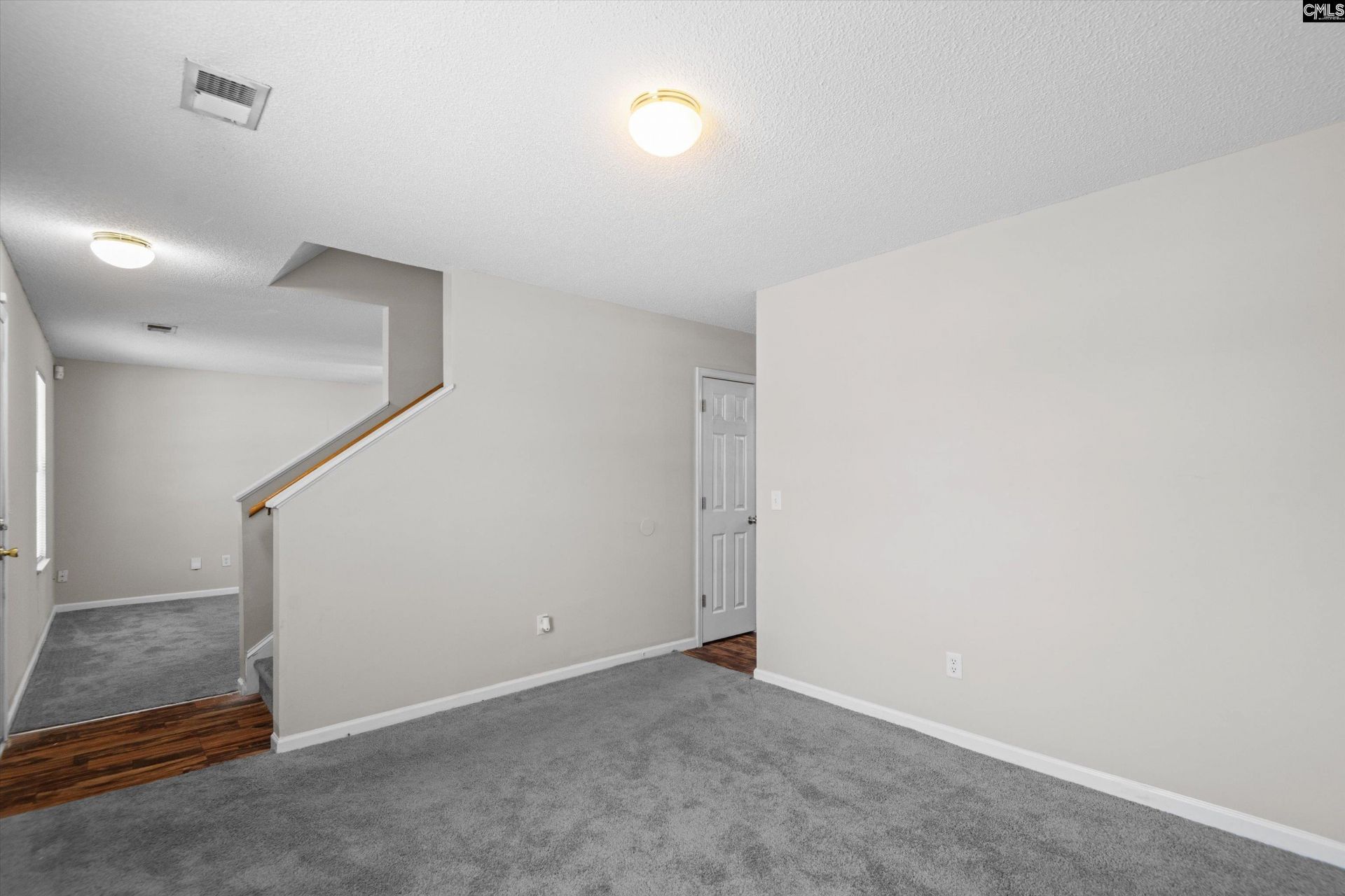 5 Sterling Ridge Court  Photo 9