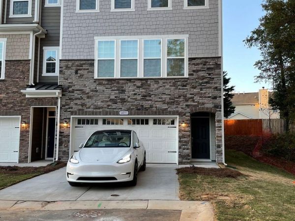 14051 Martin hill Way, Unit 11, Charlotte, NC 28277
