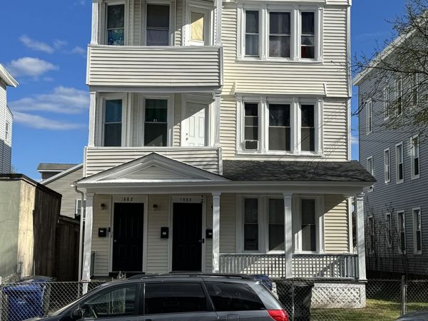 1880 Stratford, Bridgeport, CT 06607