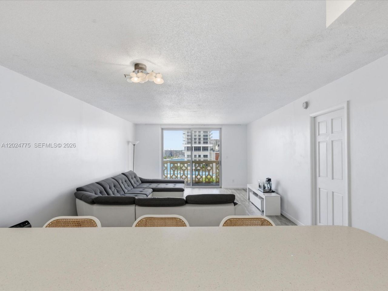 1817 S Ocean Dr , Unit 918, Hallandale Beach, FL 33009 Photo