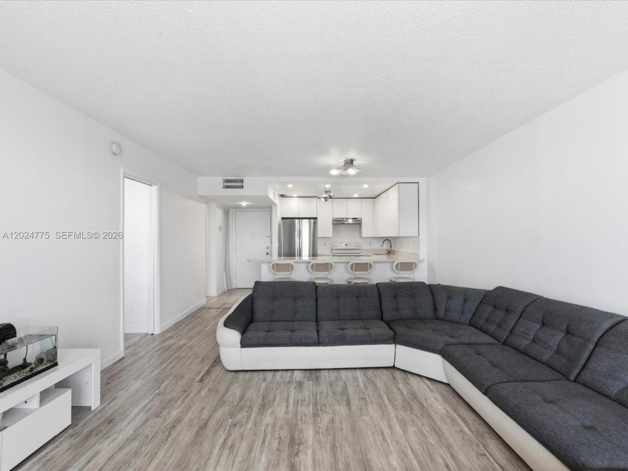 1817 S Ocean Dr , Unit 918, Hallandale Beach, FL 33009 Photo