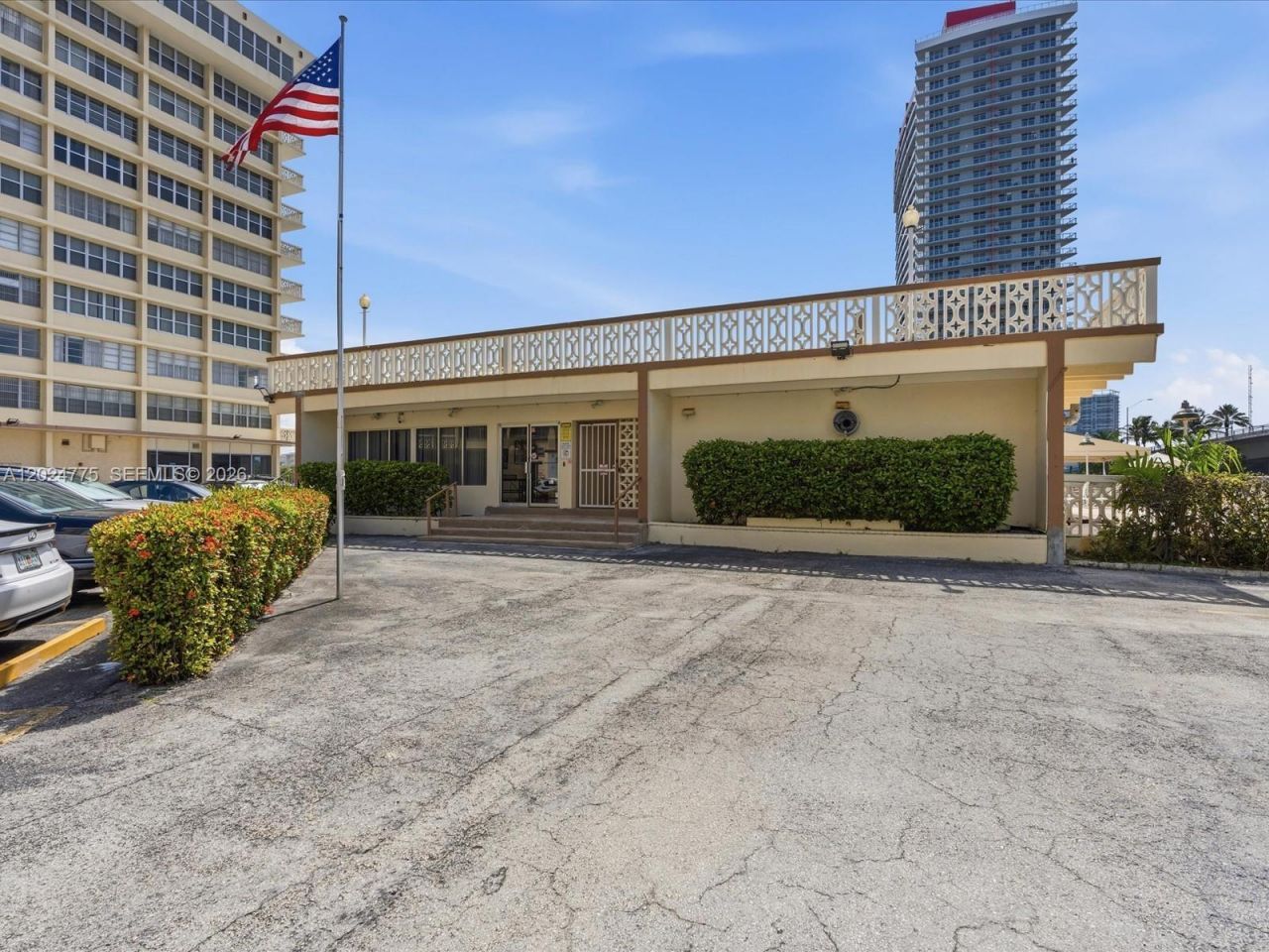 1817 S Ocean Dr , Unit 918, Hallandale Beach, FL 33009 Photo