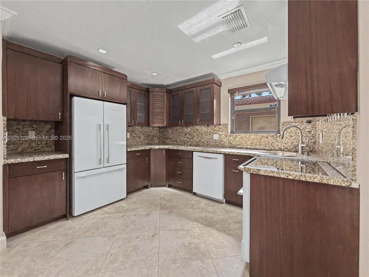 500 Bonnie Brae Way, Unit 17, Hollywood, FL 33021 Photo