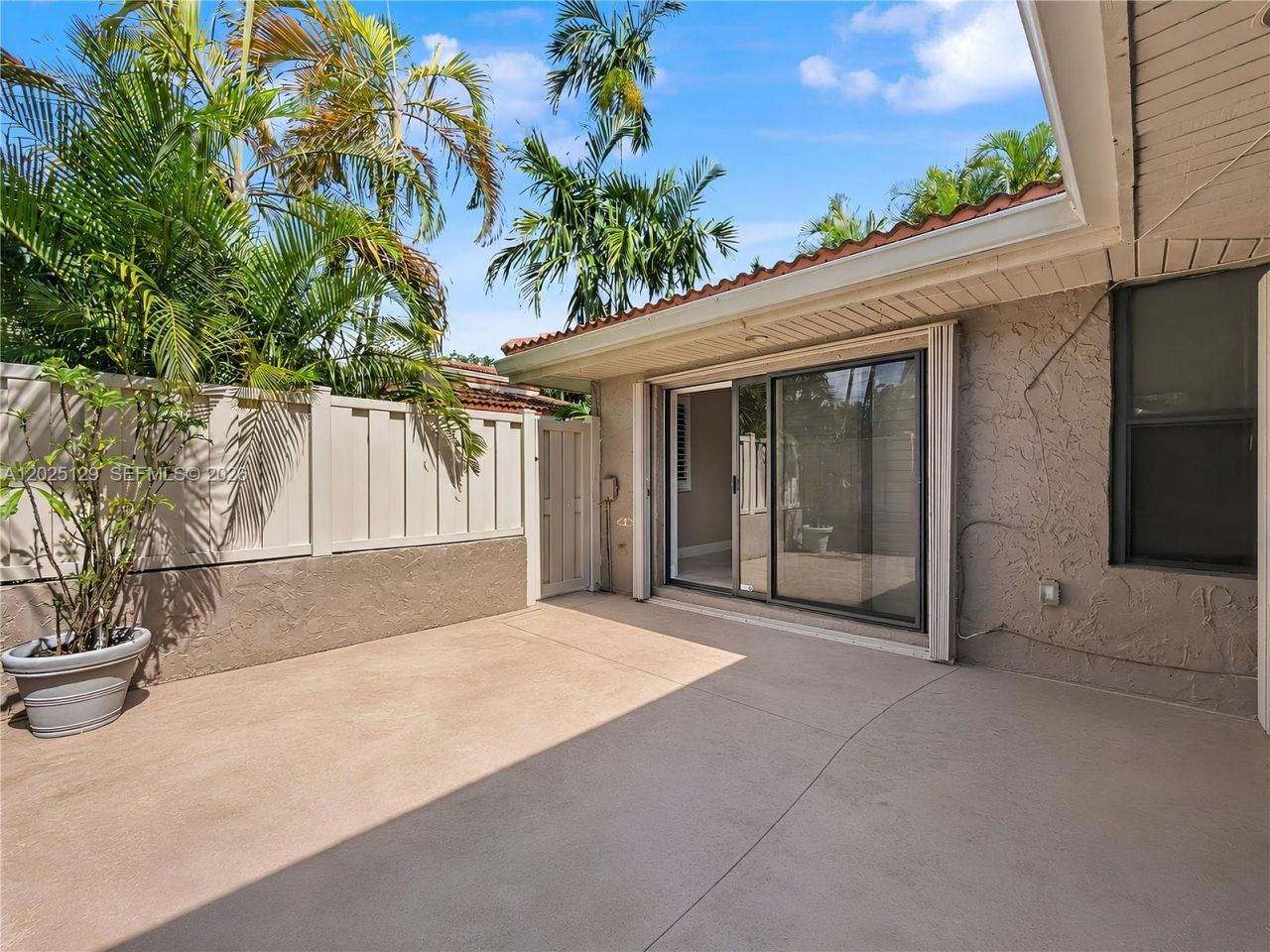 500 Bonnie Brae Way, Unit 17, Hollywood, FL 33021 Photo
