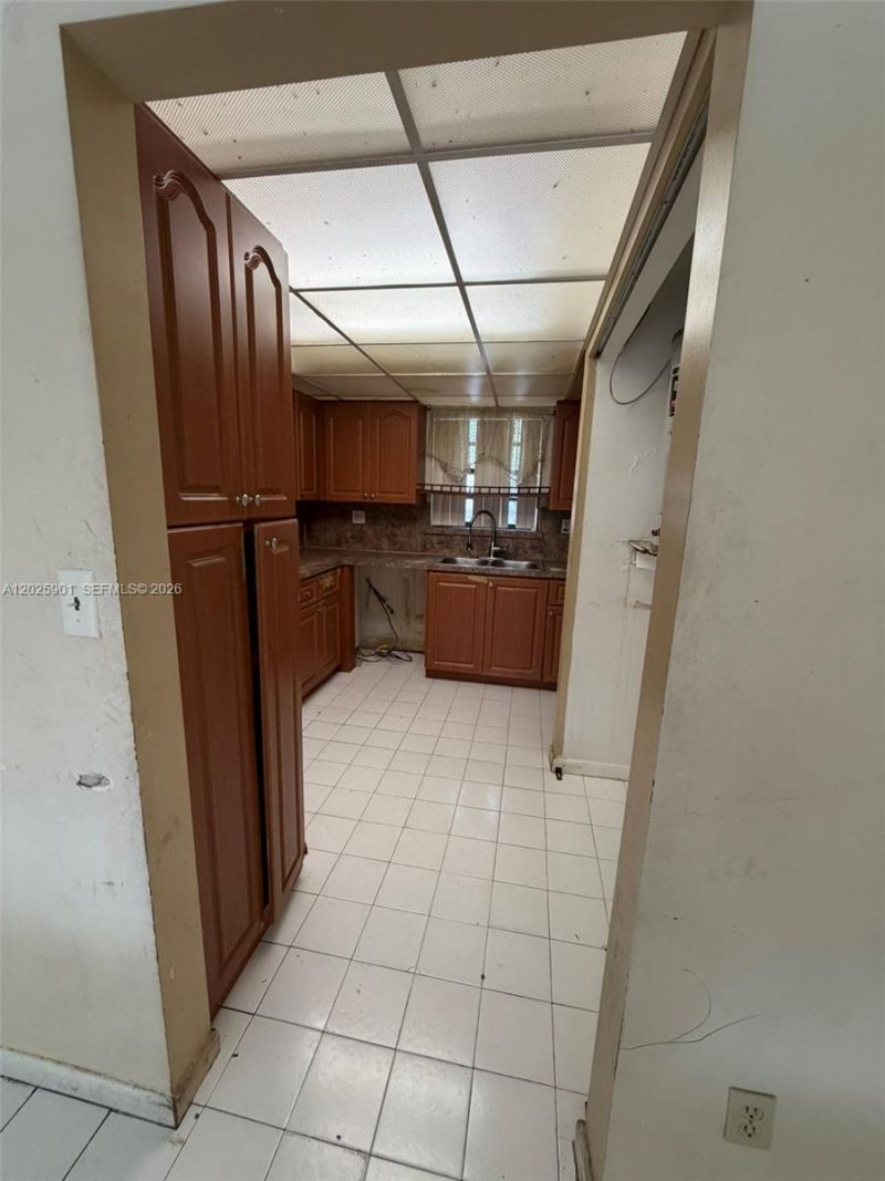 20603 NW 15th Ave , Unit 8-1, Miami Gardens, FL 33169 Photo