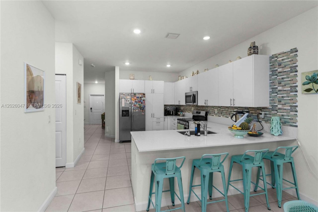 12862 SW 231st St , Miami, FL 33170 Photo