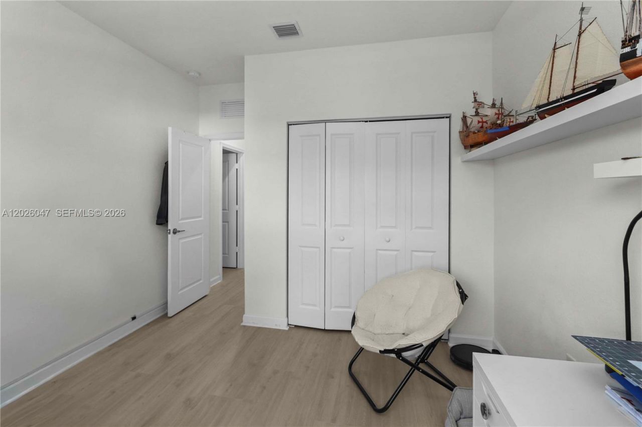 12862 SW 231st St , Miami, FL 33170 Photo