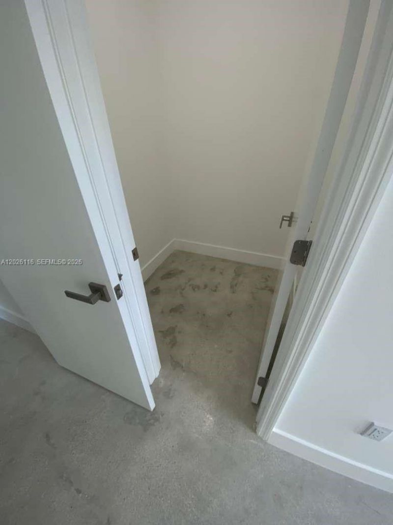 6233 NW 20th Ave, Unit B, Miami, FL 33147 Photo