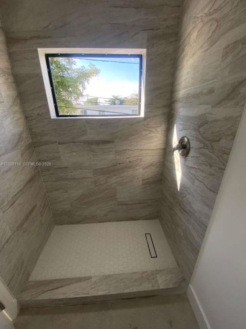 6233 NW 20th Ave, Unit B, Miami, FL 33147 Photo