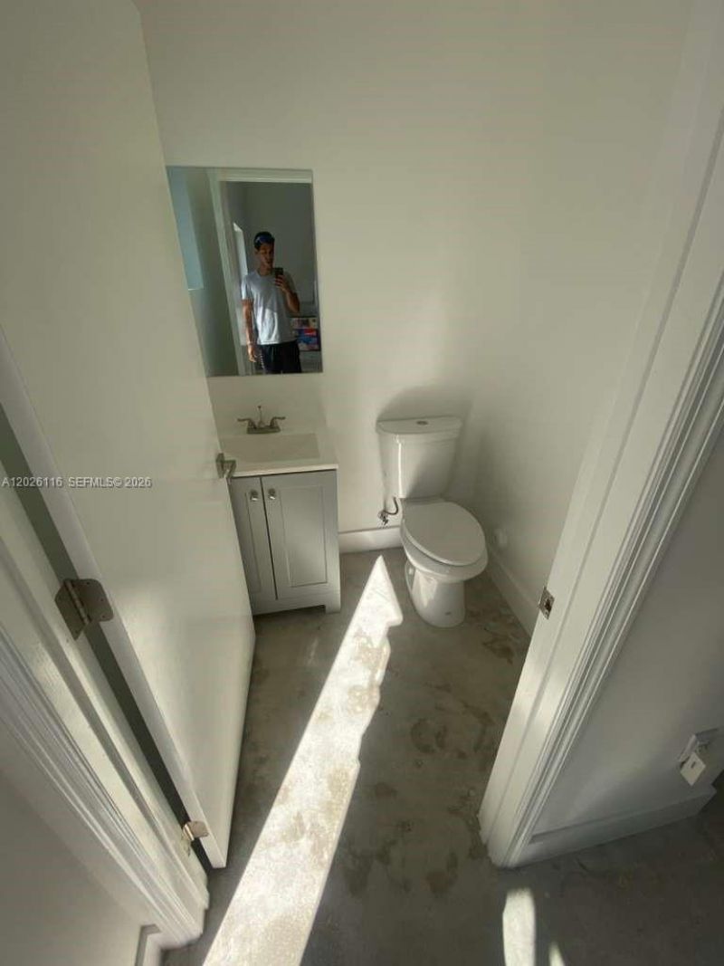6233 NW 20th Ave, Unit B, Miami, FL 33147 Photo
