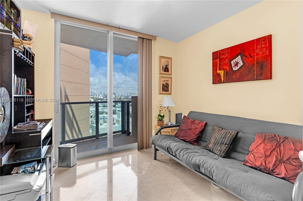 1455 Ocean Dr , Unit 1106, Miami Beach, FL 33139 Photo