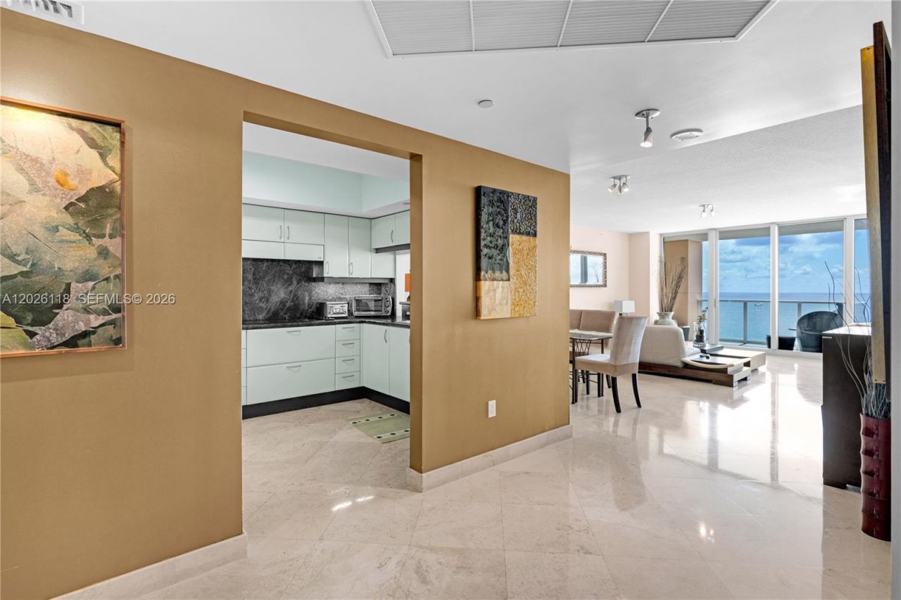 1455 Ocean Dr , Unit 1106, Miami Beach, FL 33139 Photo