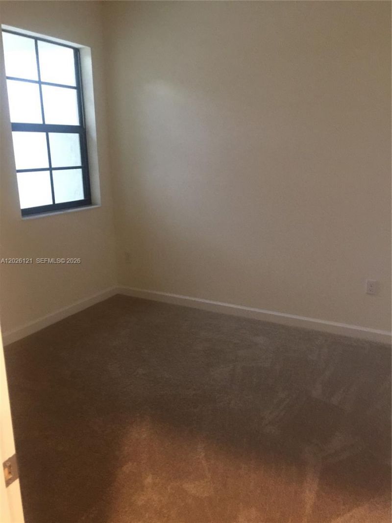 9307 W 33rd Way, Hialeah, FL 33018 Photo