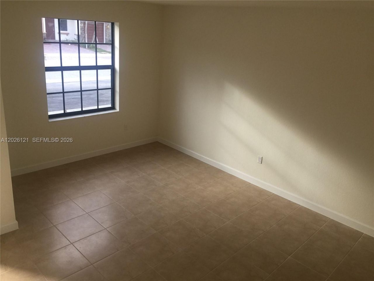 9307 W 33rd Way, Hialeah, FL 33018 Photo