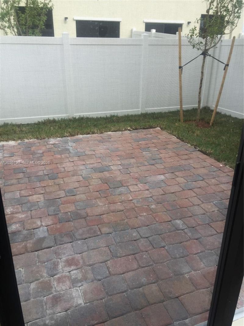 9307 W 33rd Way, Hialeah, FL 33018 Photo