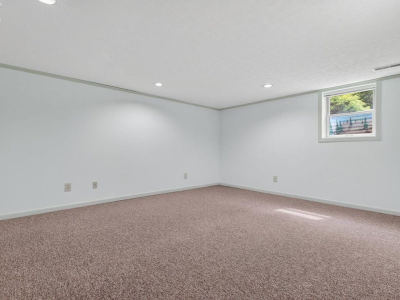 1057 Mifflin Avenue, Ashland, OH 44805 Photo 37