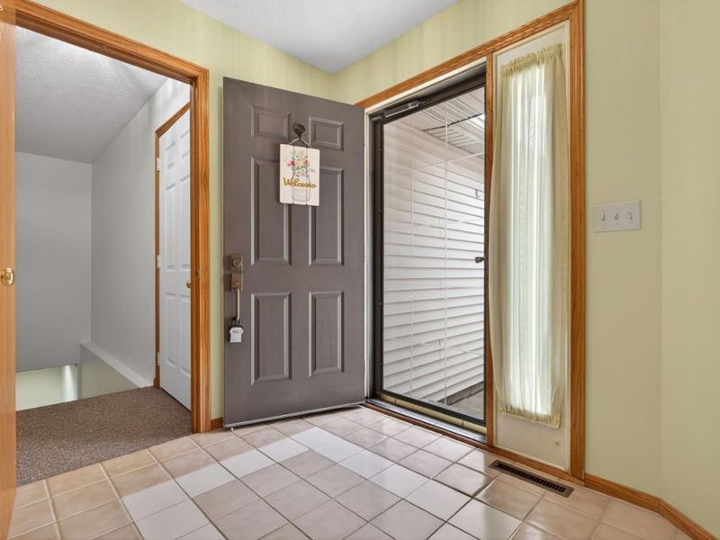 1057 Mifflin Avenue, Ashland, OH 44805 Photo 6