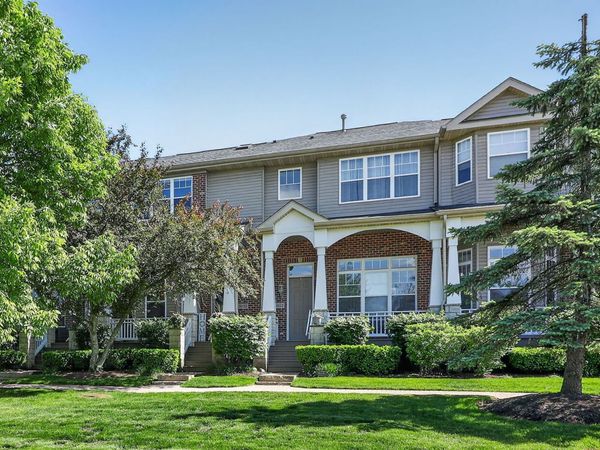 6035 River Bend Drive , Lisle, IL 60532