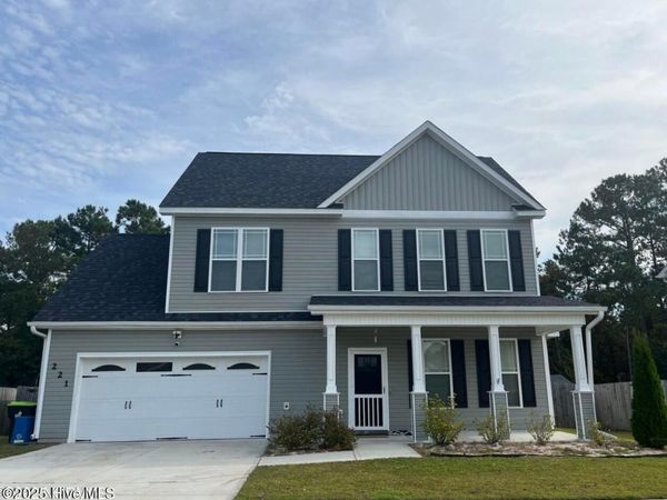 221 Dairyfarm Road , Jacksonville, NC 28546