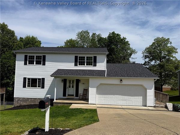 18 Monterey Lane, Cross Lanes, WV 25313