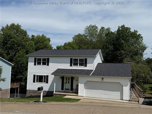 18 Monterey Lane, Cross Lanes, WV 25313