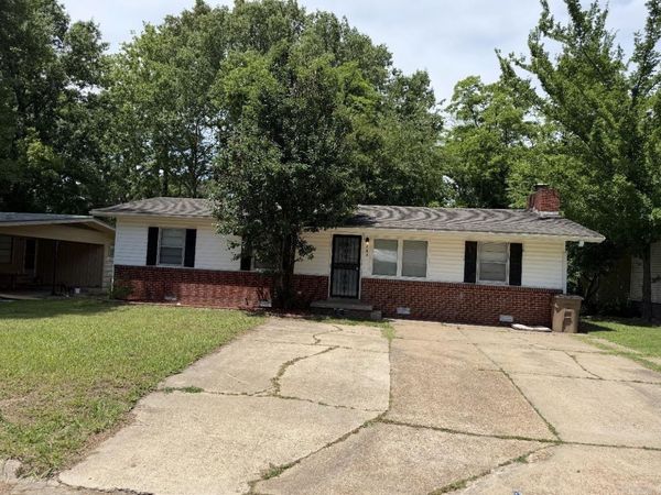 701 Whiteoak , Forrest City, AR 72335