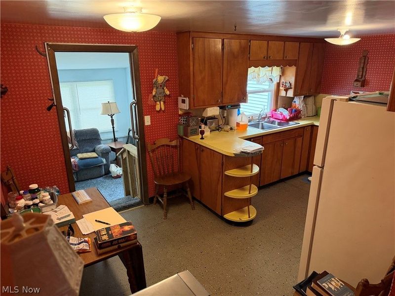5851 Louise Avenue NW, Warren, OH 44483 Photo 14