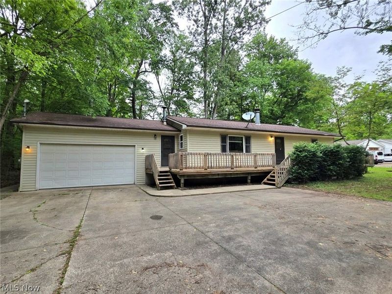 9311 Knowlton Road, Garrettsville, OH 44231 Photo 2