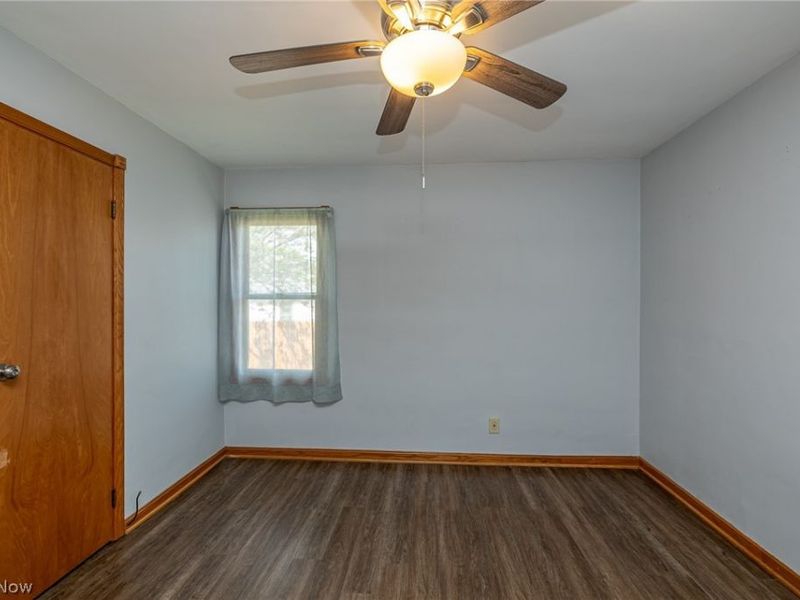 6136 N Canterbury Road , Parma, OH 44129 Photo 16