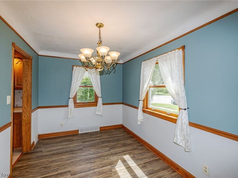 6136 N Canterbury Road , Parma, OH 44129 Photo 6