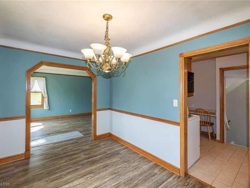 6136 N Canterbury Road , Parma, OH 44129 Photo 7