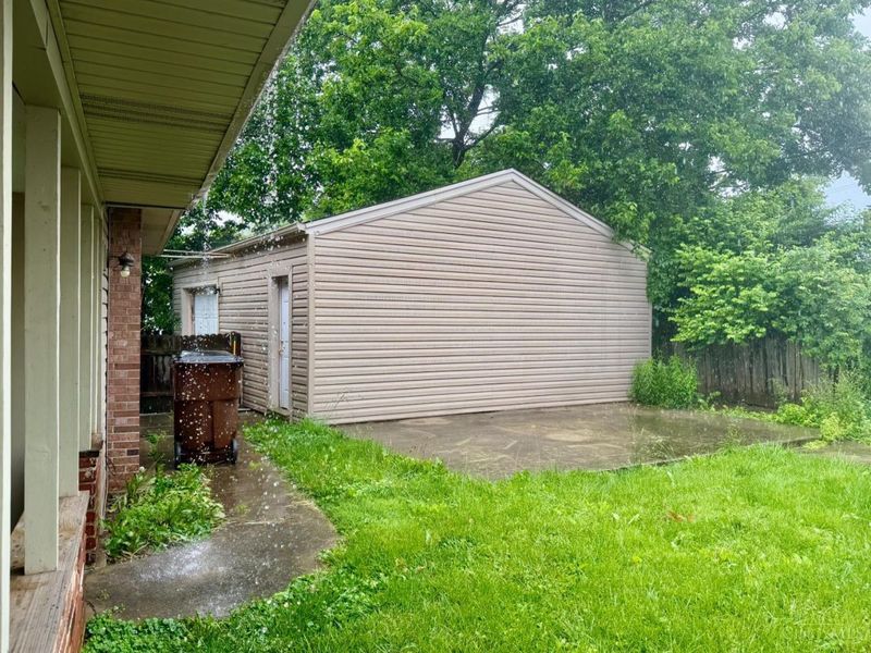 2834 Shartle Street, Middletown, OH 45042 Photo 11