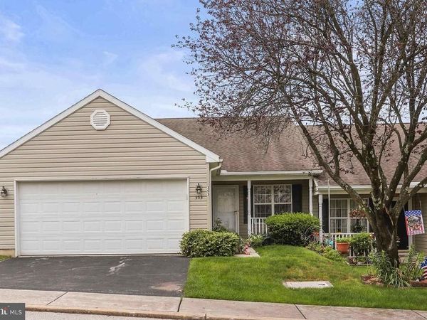 353 WINNERS CIRCLE , Unit 353, RED LION, PA 17356