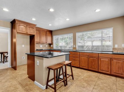 9186 Lagrange Ct, Elk Grove, CA 95624 Photo