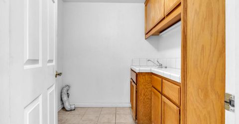 9186 Lagrange Ct, Elk Grove, CA 95624 Photo