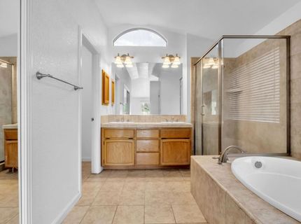 9186 Lagrange Ct, Elk Grove, CA 95624 Photo