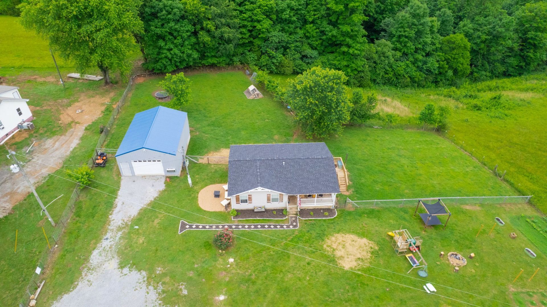133 Cleveland Rd , Wartrace, TN 37183 Main Photo