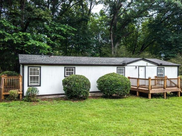 109 Maddox Road, Carrollton, GA 30117