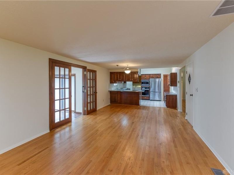 6065 Country Estates Drive, Tipp City, OH 45371 Photo 19