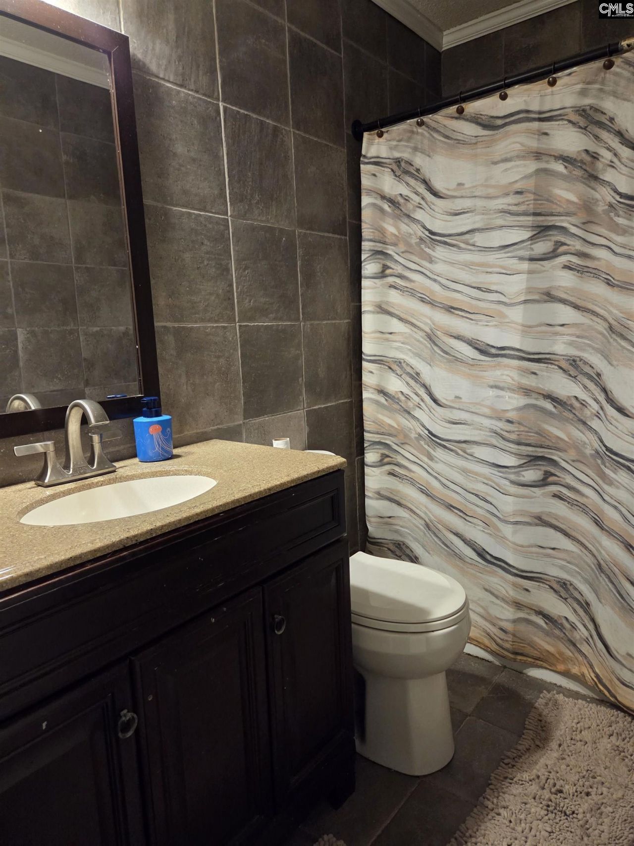 592 Medway Drive  Photo 13